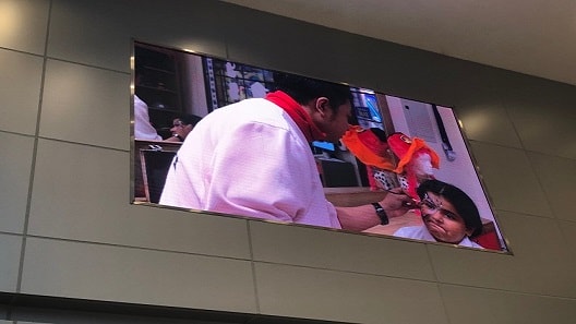 Katar'da P2.5 Küçük Piksel LED Ekran