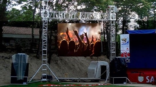 Tayland'da Premteco P4.8 Dış Mekan Kiralama LED ekranı