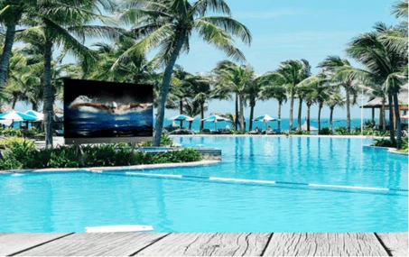 Quali vantaggi possono offrire i display LED a passo ridotto?